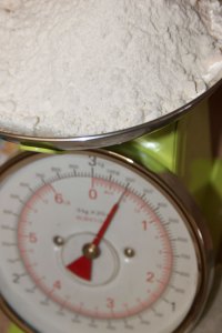 scales-flour